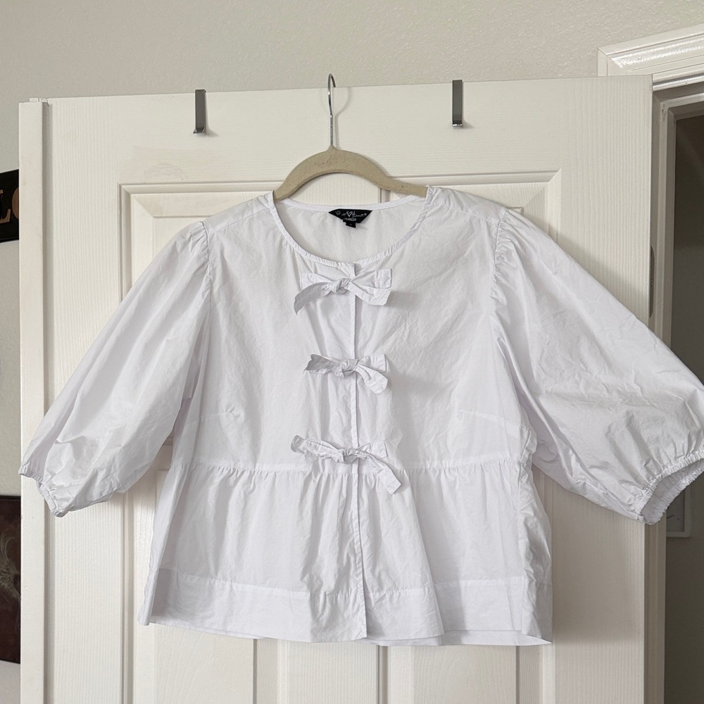 Velvet Heart Classic White Top